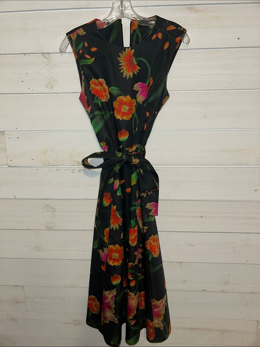 NATORI  Floral Tie-Waist Midi Dress